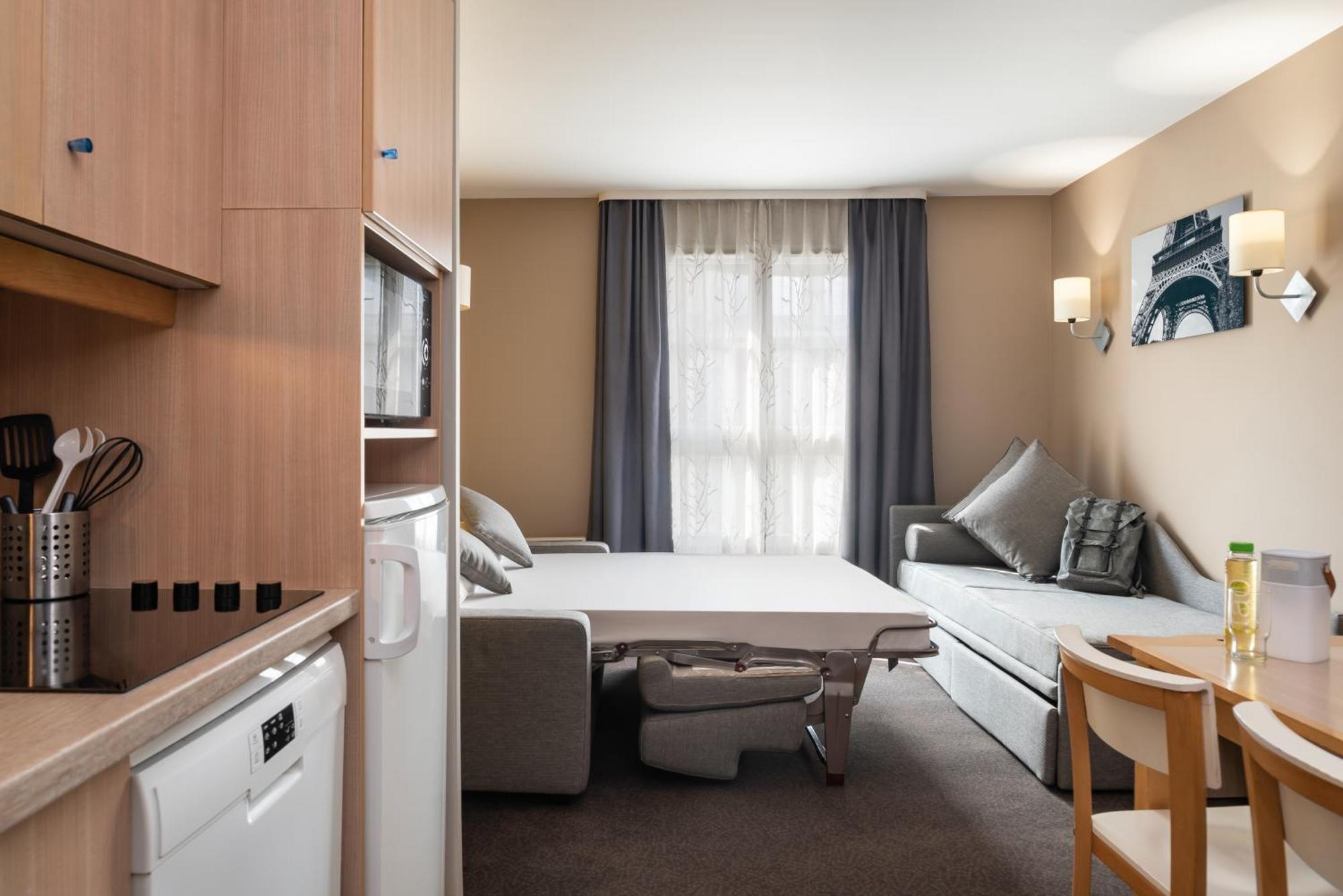 One-Bedroom Apartment